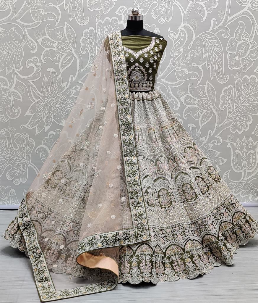 Beautiful Lehenga-Choli with superb embellishments. #Lehenga #traditional  #festival #handembroider… | Indian fashion dresses, Lehenga designs, Indian  gowns dresses
