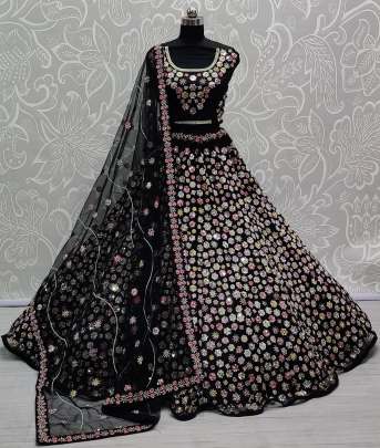 Bollywood Designer Mirror woek and Zircon Diamond Wedding wear Lehenga Choli Gujju Fashions Designer Lehnga Choli