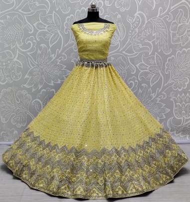 Bollywood Designer Thread and Mirror Crafted Lehenga Choli Gujju Fashions Designer Lehnga Choli