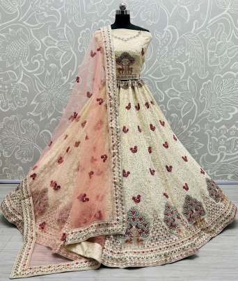 Dori Embroidery & Diamond Work  Bridal Lehenga Choli Gujju Fashions