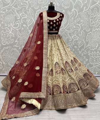 Dori Embroidery and Zari Embroidery Velvet Patch Work Bridal Lehenga Choli Gujju Fashions Designer Lehnga Choli