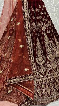 Zari & Dori Work Velvet  Wedding Wear Designer Lehenga Choli Gujju Fashions Designer Lehnga Choli