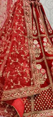 Wedding Wear Designer Hreavy Work Velvet Bridal Lehenga Choli Gujju Fashions Designer Lehnga Choli