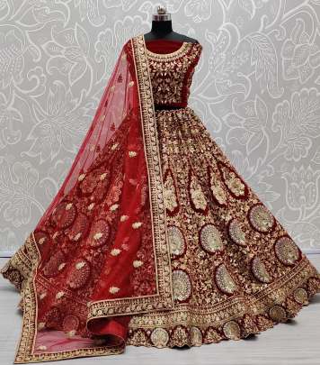 Wedding Wear Velvet Doti Patti Embroidery Bridal Lehenga Choli Gujju Fashions Designer Lehnga Choli