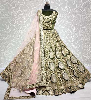 Wedding Wear Velvet Doti Patti Embroidery Bridal Lehenga Choli Gujju Fashions Designer Lehnga Choli